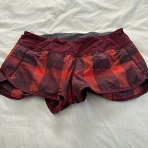 Lululemon vintage Hotty hot short